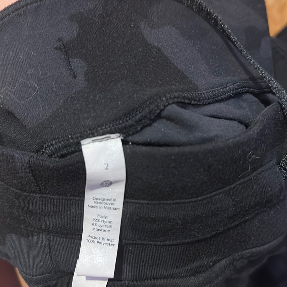 Lululemon joggers - Picture 5 of 5